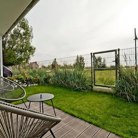 Nad Zatoka Z Ogrodkiem Апартаменты