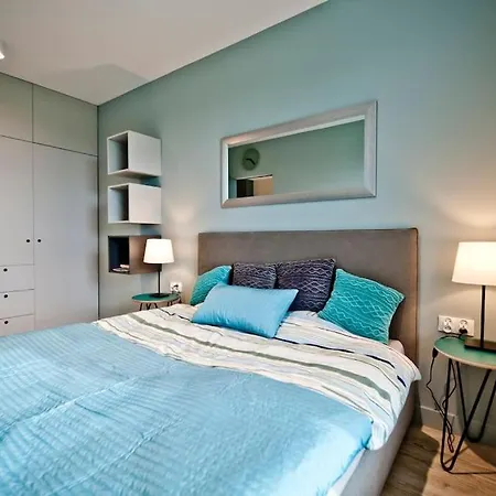 Nad Zatoka Z Ogrodkiem Апартаменты *