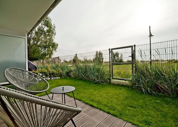 Nad Zatoka Z Ogrodkiem Апартаменты