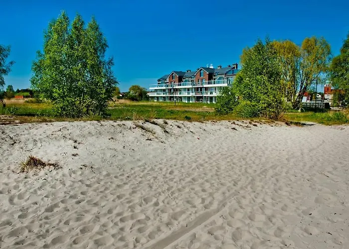 Nad Zatoka Z Ogrodkiem